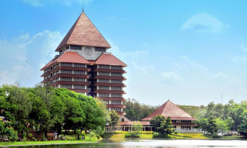 niversitas terbaik di Indonesia yang memiliki program studi Ilmu Administrasi Negara